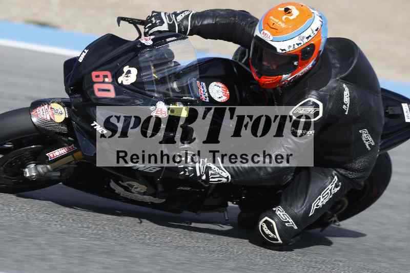 /01 24.-27.01.2025 Moto Center Thun Jerez/schwarz-black/60